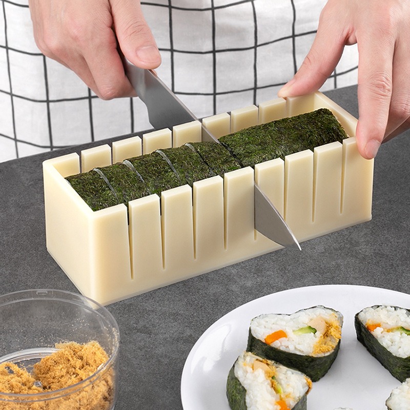 Make Sushi Machine Cutter Sush - Rice Ball Mold recension och pris
